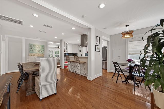1530 Sue Barnett Drive, Houston, TX 77018