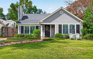 1530 Sue Barnett Drive, Houston, TX 77018