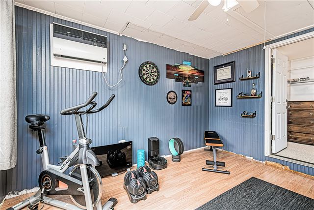 28 Bakers Creek Road, Warwick, RI 02886