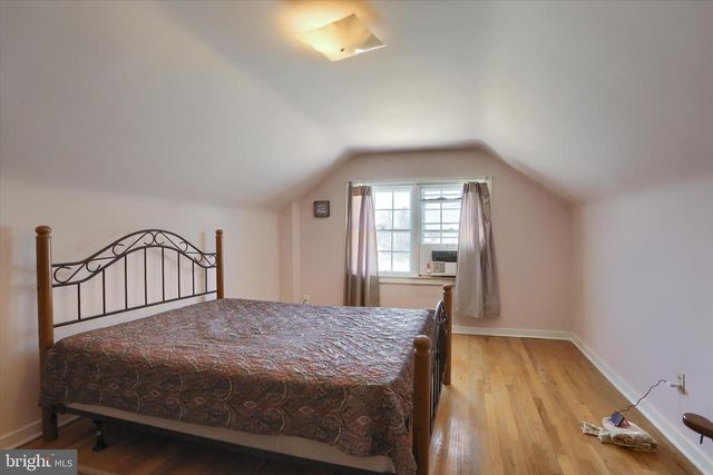 2102 PARKSIDE RD, Camp Hill, PA 17011