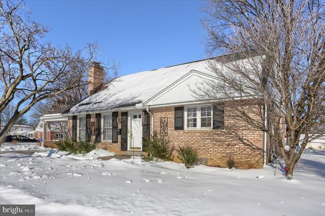 2102 PARKSIDE RD, Camp Hill, PA 17011