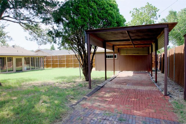 2708 N Avenue, Plano, TX 75074