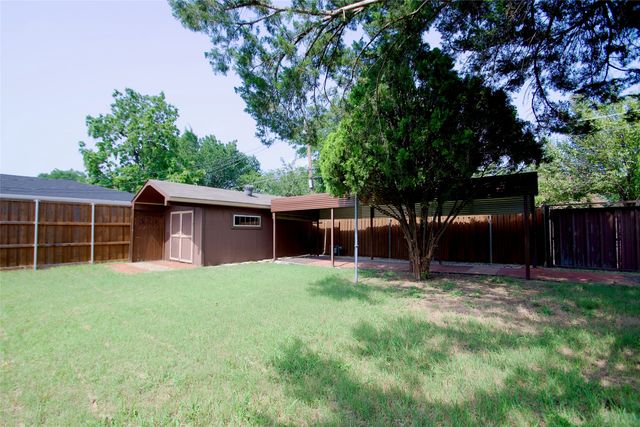 2708 N Avenue, Plano, TX 75074