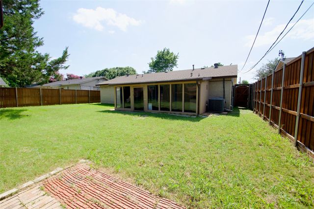 2708 N Avenue, Plano, TX 75074