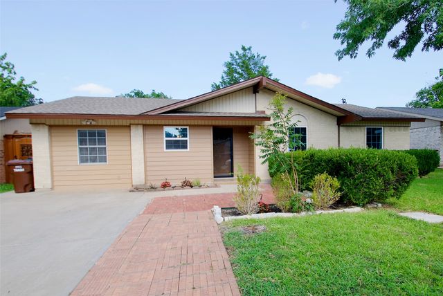 2708 N Avenue, Plano, TX 75074