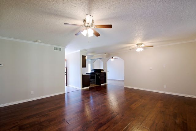 2708 N Avenue, Plano, TX 75074