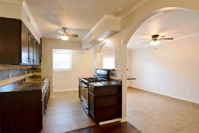 2708 N Avenue, Plano, TX 75074