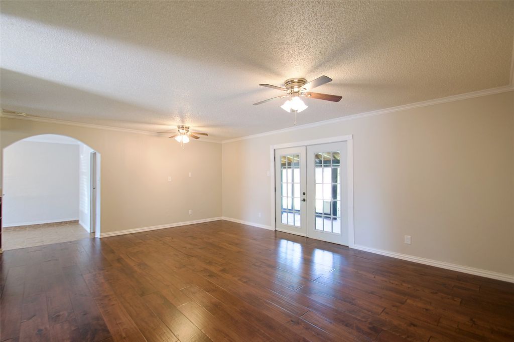 2708 N Avenue, Plano, TX 75074