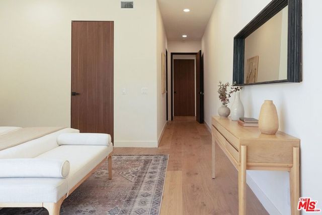 4631 Norwich Avenue, Sherman Oaks, CA 91403