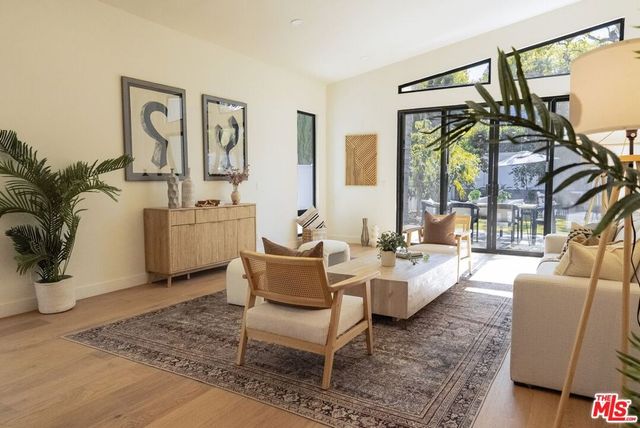 4631 Norwich Avenue, Sherman Oaks, CA 91403