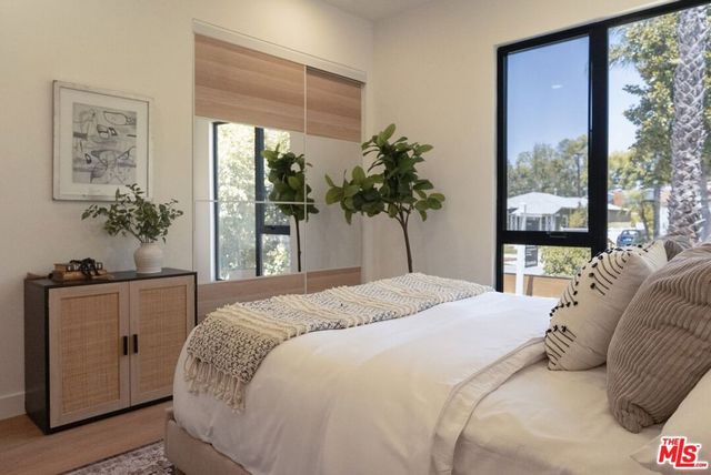 4631 Norwich Avenue, Sherman Oaks, CA 91403
