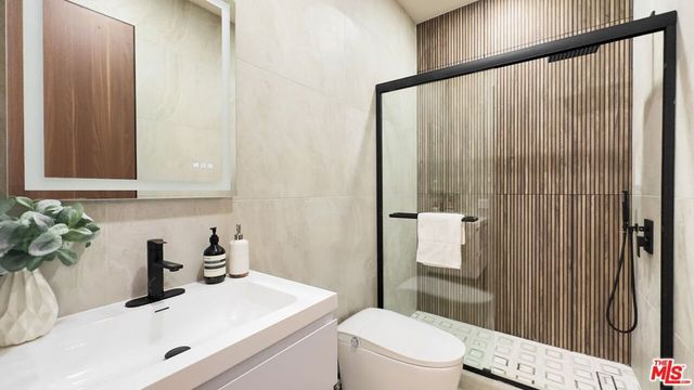 4631 Norwich Avenue, Sherman Oaks, CA 91403