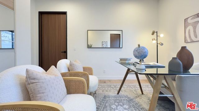 4631 Norwich Avenue, Sherman Oaks, CA 91403