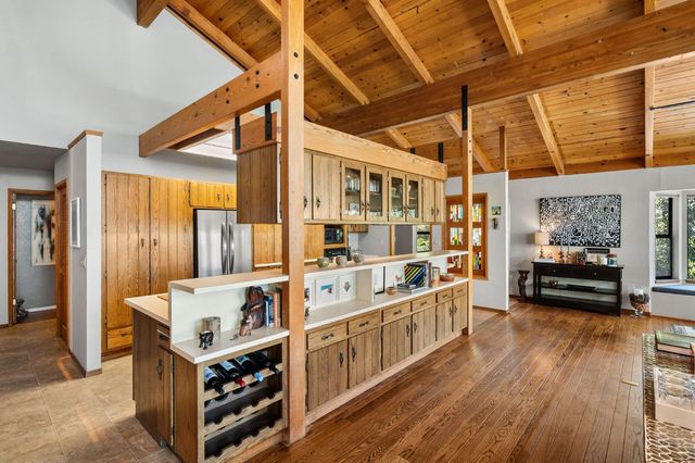 1051 Sandalwood Dr, Murphys, CA 95247
