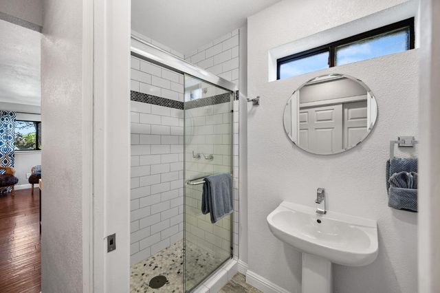 1051 Sandalwood Dr, Murphys, CA 95247