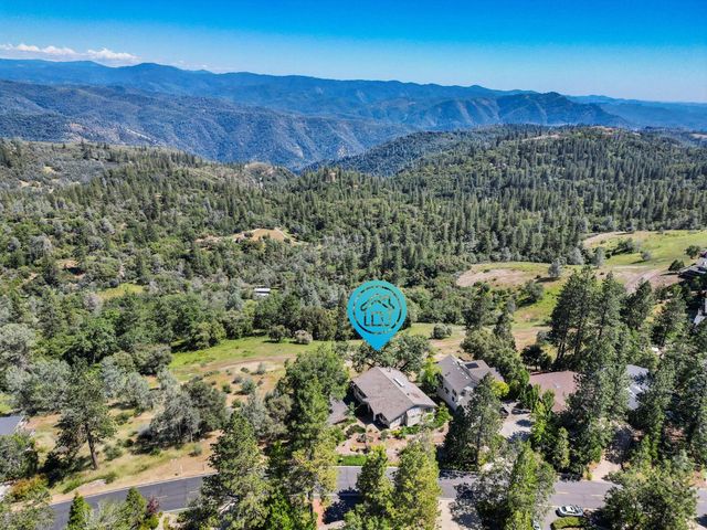 1051 Sandalwood Dr, Murphys, CA 95247