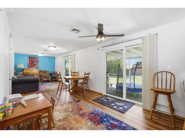 1000 SAVILLE Ave, Eugene, OR 97404