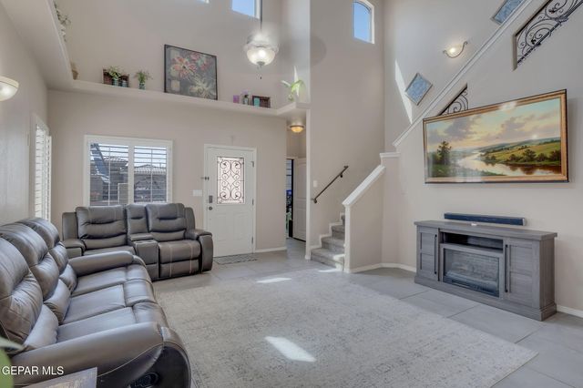 14641 RANDALL CUNNINGHAM, El Paso, TX 79938