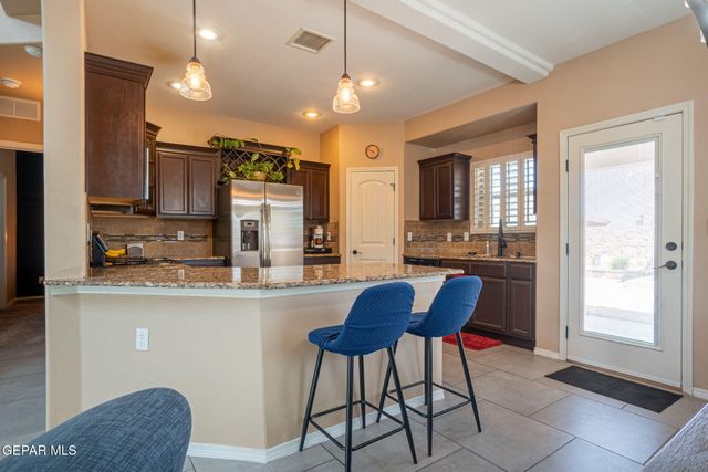 14641 RANDALL CUNNINGHAM, El Paso, TX 79938