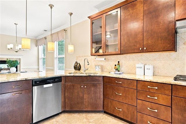 7920 Pierpoint Lane, Alpharetta, GA 30005