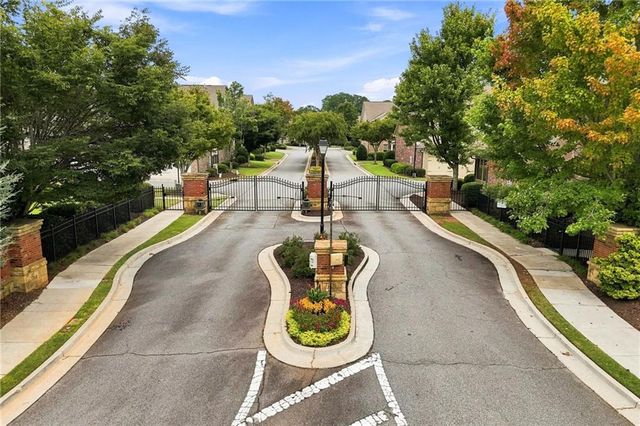 7920 Pierpoint Lane, Alpharetta, GA 30005