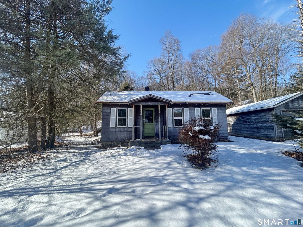 70 East Hill Road, Canton, CT 06019