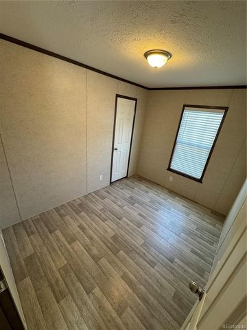 4211 E 100th Avenue, Thornton, CO 80229