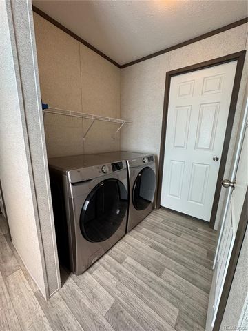 4211 E 100th Avenue, Thornton, CO 80229