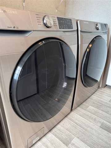 4211 E 100th Avenue, Thornton, CO 80229