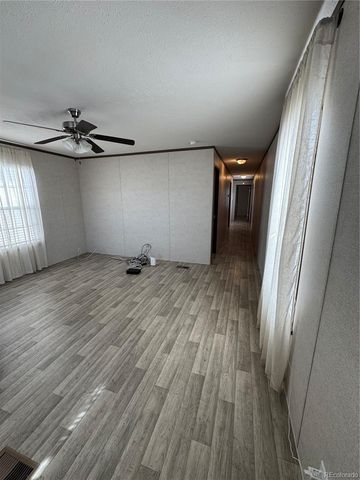 4211 E 100th Avenue, Thornton, CO 80229