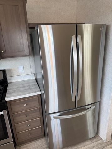 4211 E 100th Avenue, Thornton, CO 80229