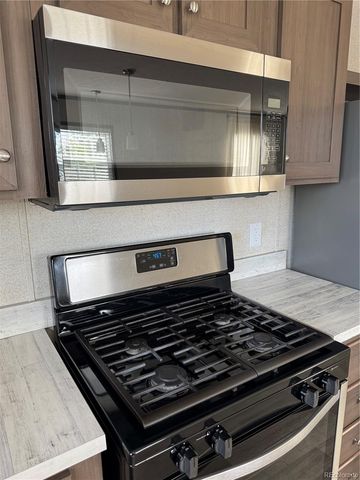 4211 E 100th Avenue, Thornton, CO 80229