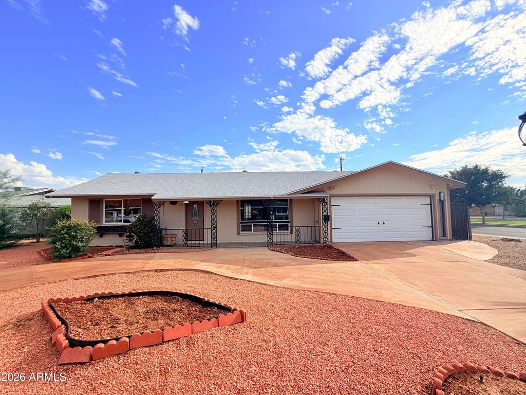 10656 W CONNECTICUT Avenue, Sun City, AZ 85351 — photo 2