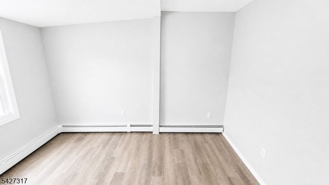 61 Holsman St, Paterson City, NJ 07522