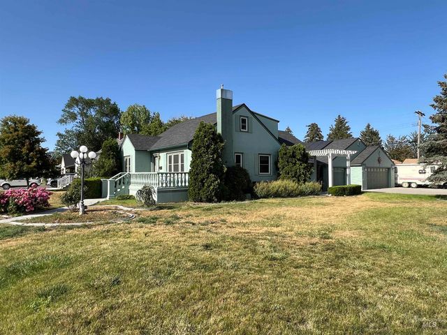 710 Locust St, Twin Falls, ID 83301