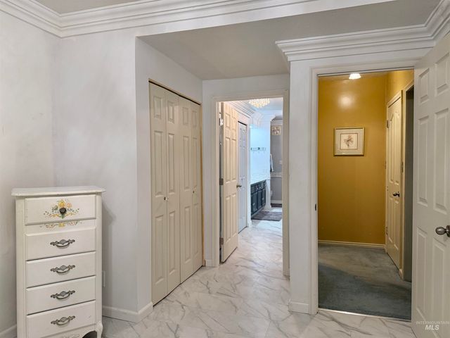 710 Locust St, Twin Falls, ID 83301