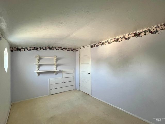 710 Locust St, Twin Falls, ID 83301