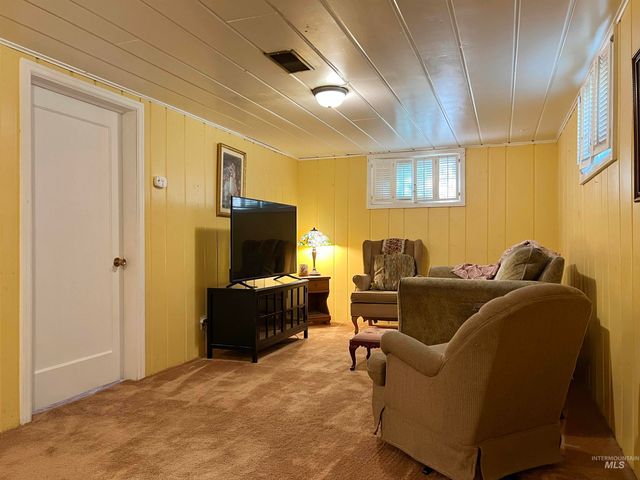 710 Locust St, Twin Falls, ID 83301