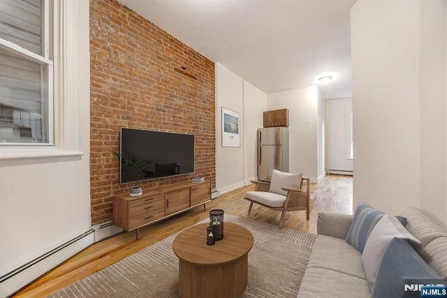 147 New York Avenue 202, Jersey City, NJ 07307