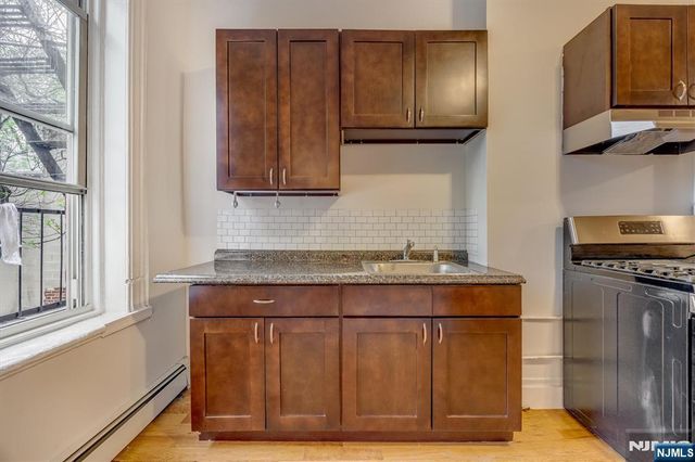 147 New York Avenue 202, Jersey City, NJ 07307