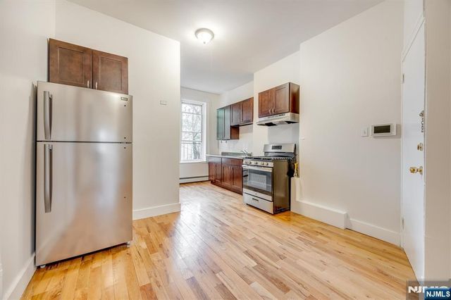 147 New York Avenue 202, Jersey City, NJ 07307