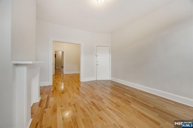 147 New York Avenue 202, Jersey City, NJ 07307