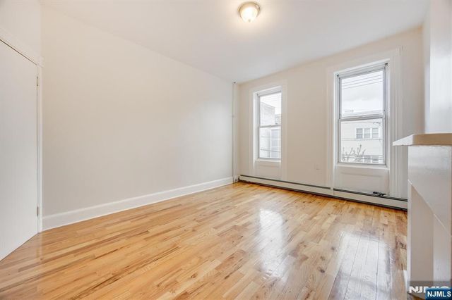 147 New York Avenue 202, Jersey City, NJ 07307
