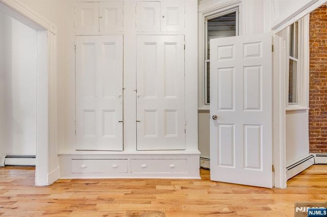 147 New York Avenue 202, Jersey City, NJ 07307