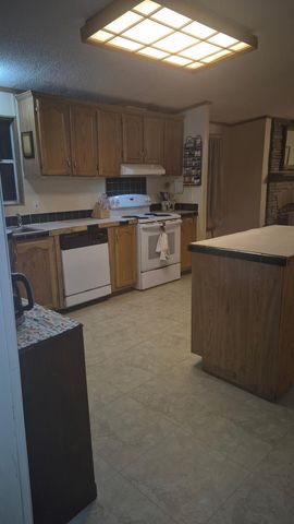 2016 County Road 1865 North, Grapeland, TX 75844