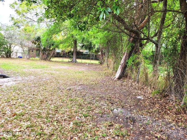 5607 SANTA MONICA Boulevard S, Jacksonville, FL 32207