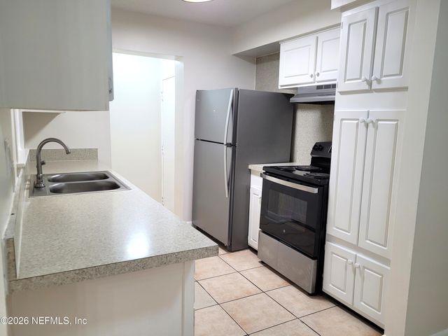 5607 SANTA MONICA Boulevard S, Jacksonville, FL 32207