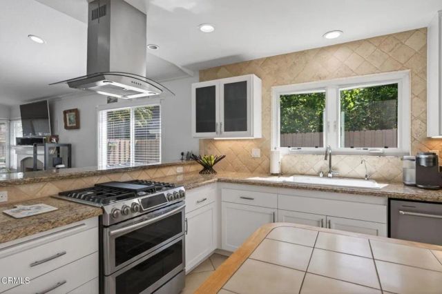 5072 Via Calderon, Camarillo, CA 93012