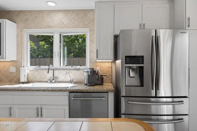 5072 Via Calderon, Camarillo, CA 93012