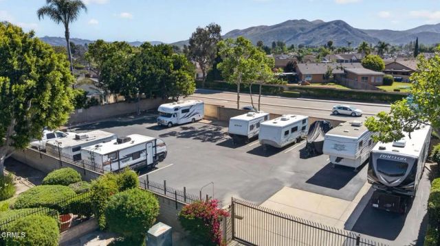 5072 Via Calderon, Camarillo, CA 93012